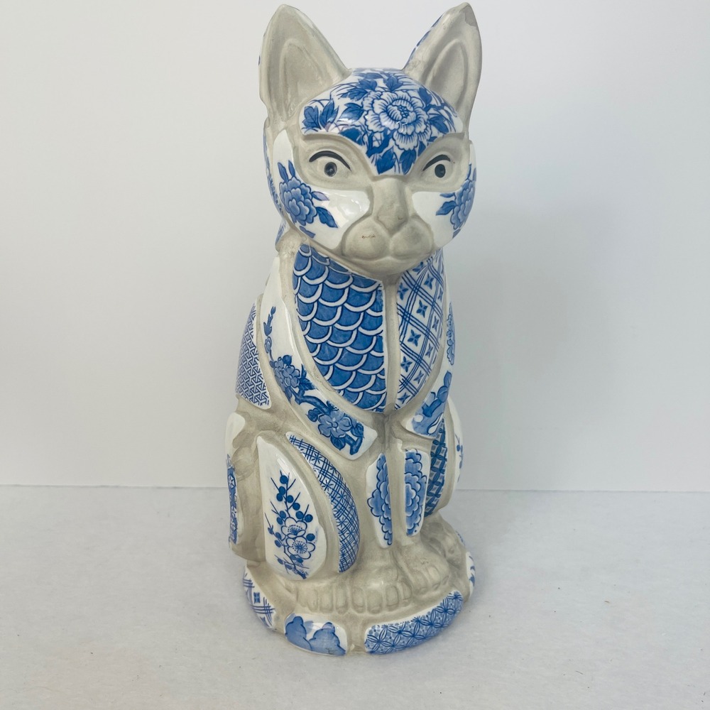 Vintage 1981 Nancy Lopez Ceramic Cat Figurine Blue White Chinoiserie Mosaic 8.5"